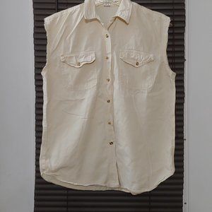 Kikomo mans sleeveless frayed shirt cream size m
